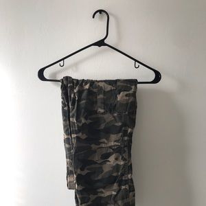 Camo pants